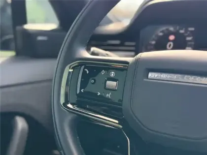 Photo 42 Land rover Range Rover P460E AWD 3.0L I6 PHEV