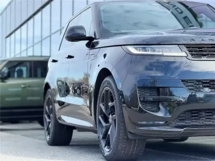 Photo 65 Land rover Range Rover P460E AWD 3.0L I6 PHEV