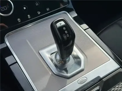 Photo 21 Land rover Range Rover MARK I P300E PHEV AWD BVA8