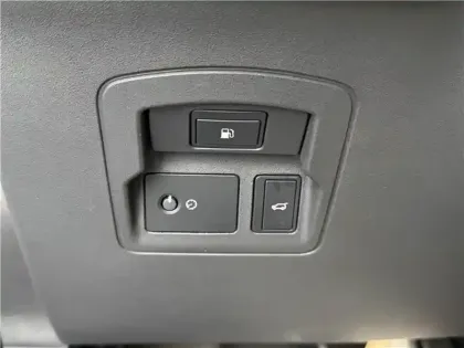 Photo 115 Land rover Range Rover Gén. I (L560) Ph2 R-Dynamic SE 5