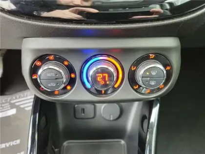 Photo 61 Opel Adam 1.4 TWINPORT 87 CH S/S