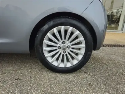 Photo 47 Opel Adam 1.4 TWINPORT 87 CH S/S