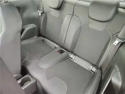 Photo 22 Opel Adam 1.4 TWINPORT 87 CH S/S