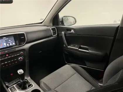 Photo 31 Kia Sportage 1.6 CRDI 115 ISG 4X2 BVM6