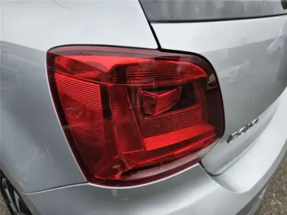 Photo 7 Volkswagen Polo 1.2 TSI 90 BMT DSG7