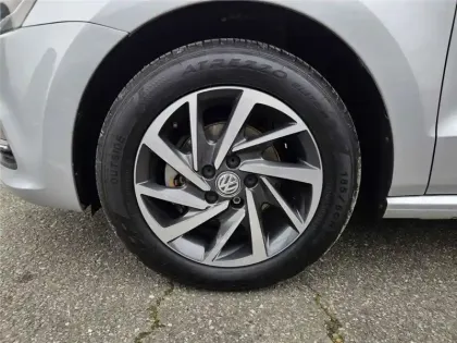 Photo 31 Volkswagen Polo 1.2 TSI 90 BMT DSG7