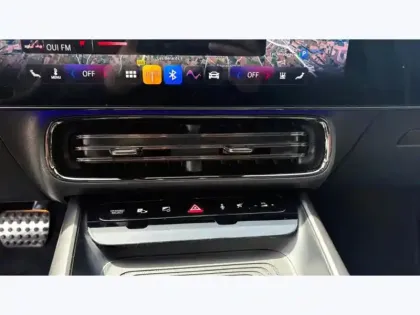 Photo 14 Mercedes CLA  250+ avec technologie EQ L
