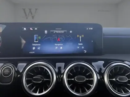 Photo 15 Mercedes Classe A 250 e Hybrid EQ AMG Line