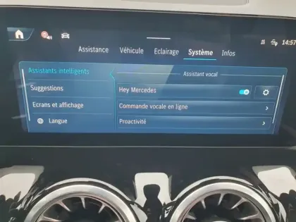 Photo 19 Mercedes Classe B 200 d AMG Line