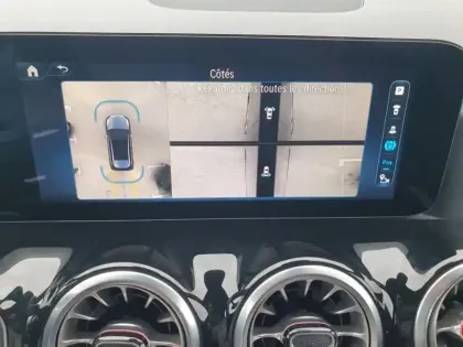 Photo 10 Mercedes Classe B 200 d AMG Line