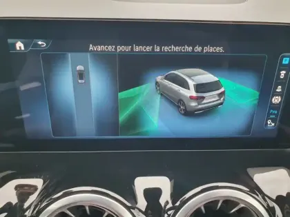 Photo 12 Mercedes Classe B 200 d AMG Line