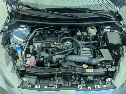 Photo 6 Toyota Yaris Hybride 116h Dynamic