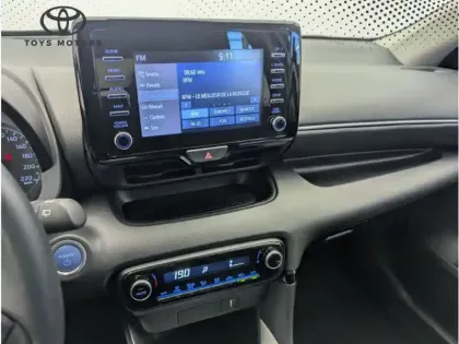 Photo 8 Toyota Yaris Hybride 116h Dynamic