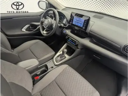 Photo 18 Toyota Yaris Hybride 116h Dynamic