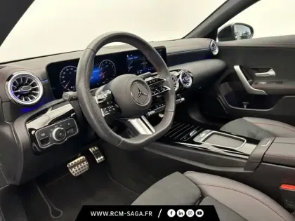 Photo 17 Mercedes CLA Coupé 200 AMG Line