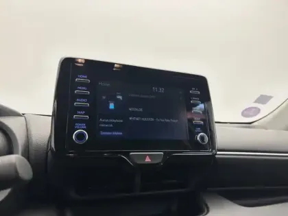 Photo 11 Toyota Yaris Hybride 116h Design