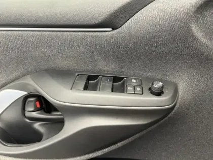 Photo 21 Toyota Yaris Hybride 116h Design