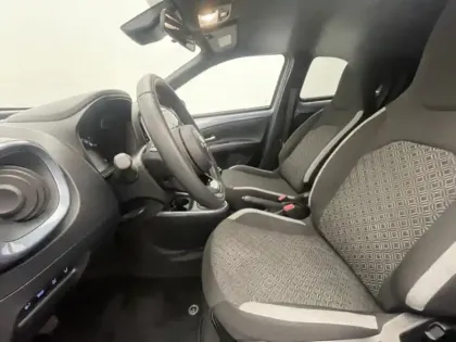 Photo 14 Toyota Aygo 1.0 72 Design