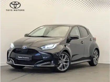 Photo Toyota Yaris Hybride 116h Iconic Pack Techno - Toit Pano