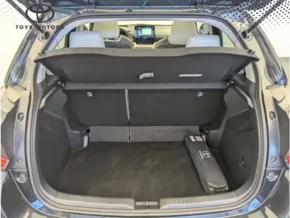 Photo 22 Toyota Yaris Hybride 116h Iconic PACK TECHNO - TOIT PANO