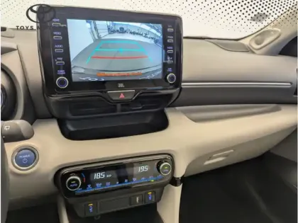 Photo 8 Toyota Yaris Hybride 116h Iconic PACK TECHNO - TOIT PANO