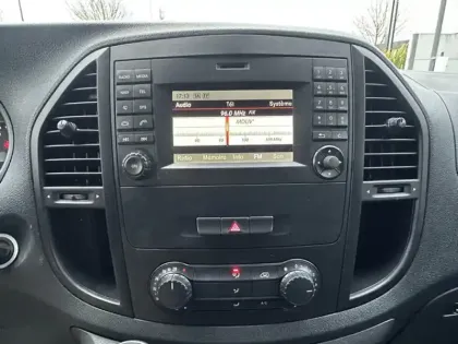 Photo 11 Mercedes Vito 111 BlueTEC Fourgon Long