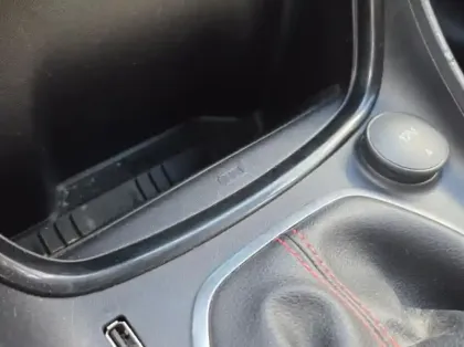 Photo 13 Ford Puma 1.0 Flexifuel 125ch S&S mHEV ST-Line