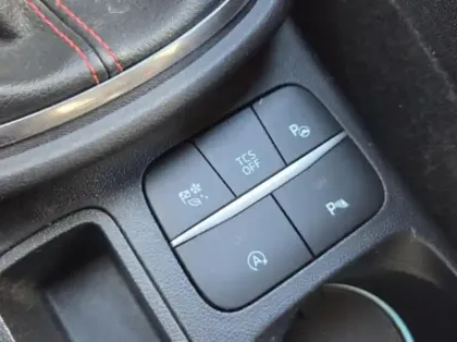 Photo 14 Ford Puma 1.0 Flexifuel 125ch S&S mHEV ST-Line