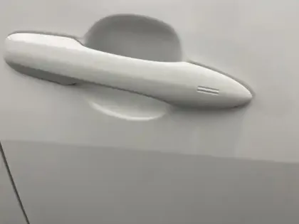 Photo 17 Toyota Yaris Hybride 116h Dynamic