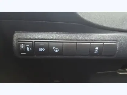 Photo 16 Toyota Corolla Hybride 122h Dynamic Business 1.8 122 ch