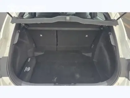 Photo 6 Toyota Corolla Hybride 122h Dynamic Business 1.8 122 ch