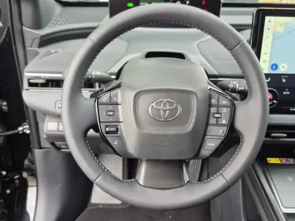 Photo 14 Toyota C-HR Design Grande Autonomie 77 kWh 224ch +