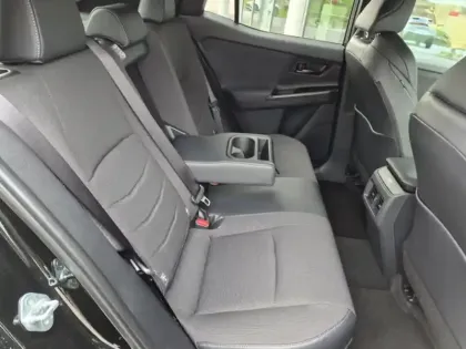 Photo 25 Toyota C-HR Design Grande Autonomie 77 kWh 224ch +