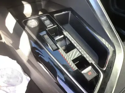 Photo 47 Peugeot 5008 Gén. II Ph2 NG Allure Pack 5