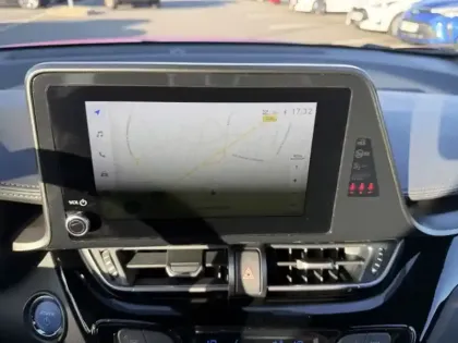 Photo 7 Toyota C-HR 1.8 Hybride 122 Design Ultimate