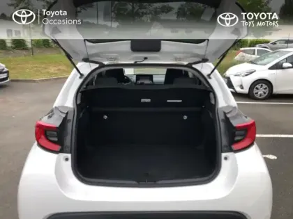 Photo 6 Toyota Yaris Hybride 116h Design