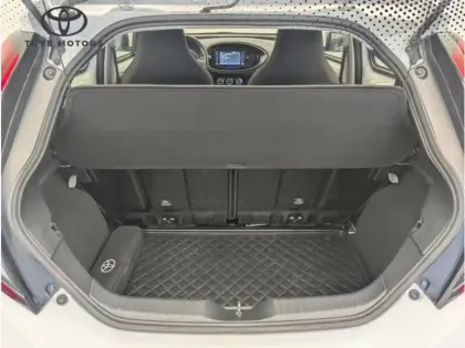 Photo 7 Toyota Aygo 1.0 VVT-i 72 Dynamic