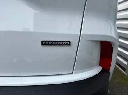 Photo 18 Ford Kuga 2.5 Duratec 180ch Hybrid FlexiFuel Titanium Business Powershift