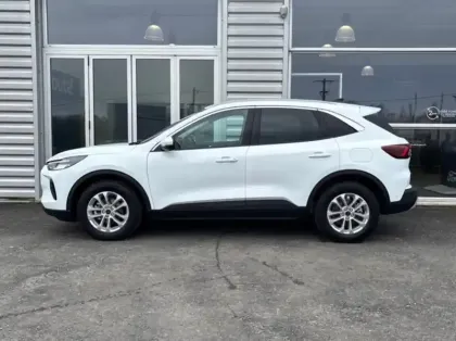 Photo 23 Ford Kuga 2.5 Duratec 180ch Hybrid FlexiFuel Titanium Business Powershift