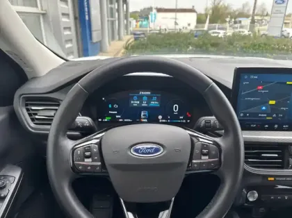 Photo 6 Ford Kuga 2.5 Duratec 180ch Hybrid FlexiFuel Titanium Business Powershift