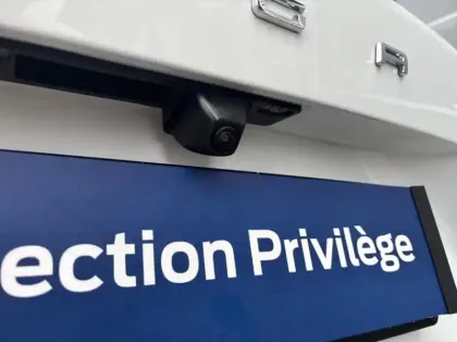 Photo 17 Ford Kuga 2.5 Duratec 180ch Hybrid FlexiFuel Titanium Business Powershift