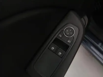 Photo 19 Renault Clio V E-Tech 140 - 21N Business