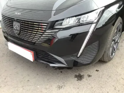 Photo 25 Peugeot 308 Hybrid 145 e-DCS6 Allure