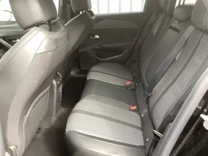 Photo 11 Peugeot 308 Hybrid 145 e-DCS6 Allure