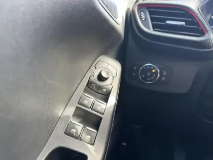 Photo 29 Ford Puma  1.0 Flexifuel 125ch S&S mHEV ST-Line X