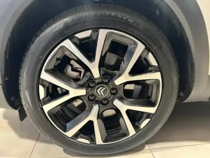 Photo 12 Citroën C5 aircross  Hybrid 225ch Shine Pack e-EAT8