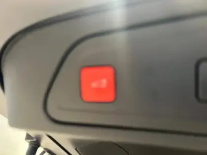 Photo 14 Citroën C5 aircross  Hybrid 225ch Shine Pack e-EAT8