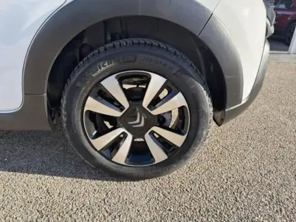 Photo 10 Citroën C3  1.2 PureTech 110ch S&S Shine 120-123g