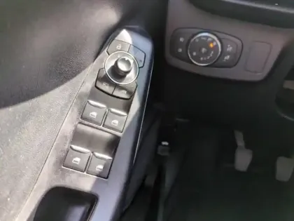 Photo 12 Ford Puma  1.0 Flexifuel 125ch S&S mHEV Titanium