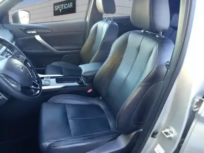 Photo 8 Mitsubishi Eclipse  Cross 2.4 MIVEC PHEV 188ch Instyle 4WD